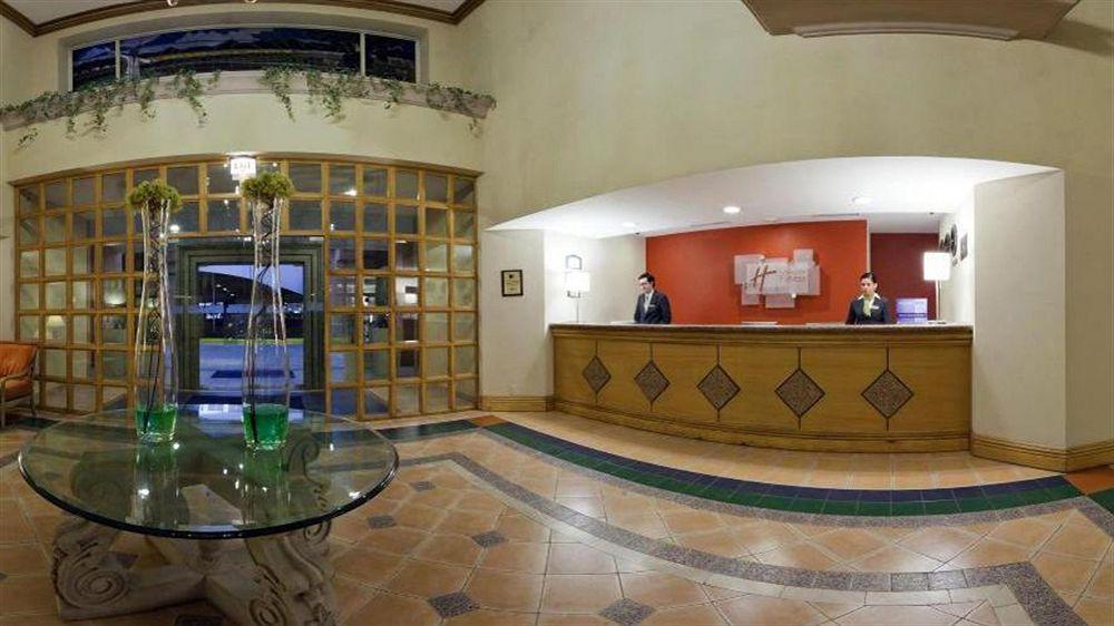 Holiday Inn Express Torreon By Ihg Екстериор снимка