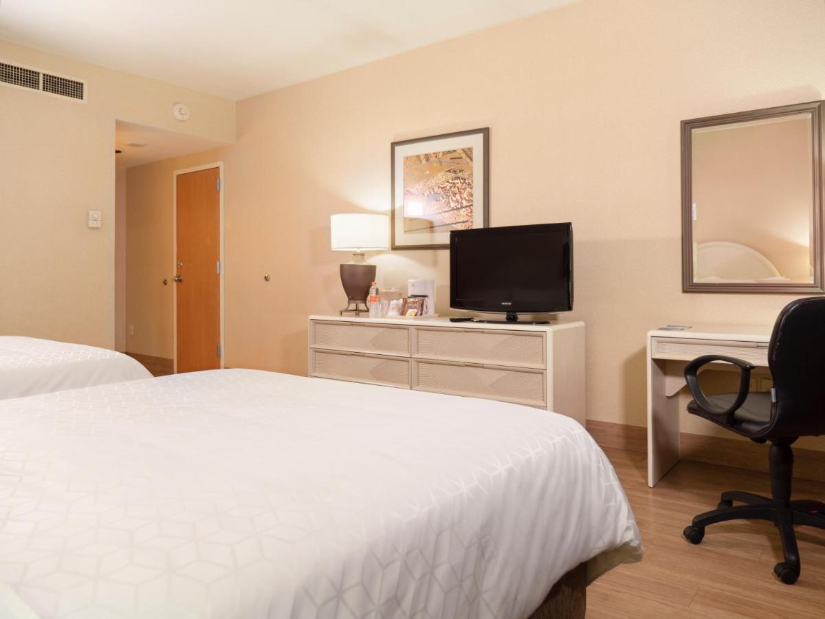 Holiday Inn Express Torreon By Ihg Екстериор снимка