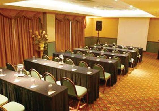 Holiday Inn Express Torreon By Ihg Бизнес снимка
