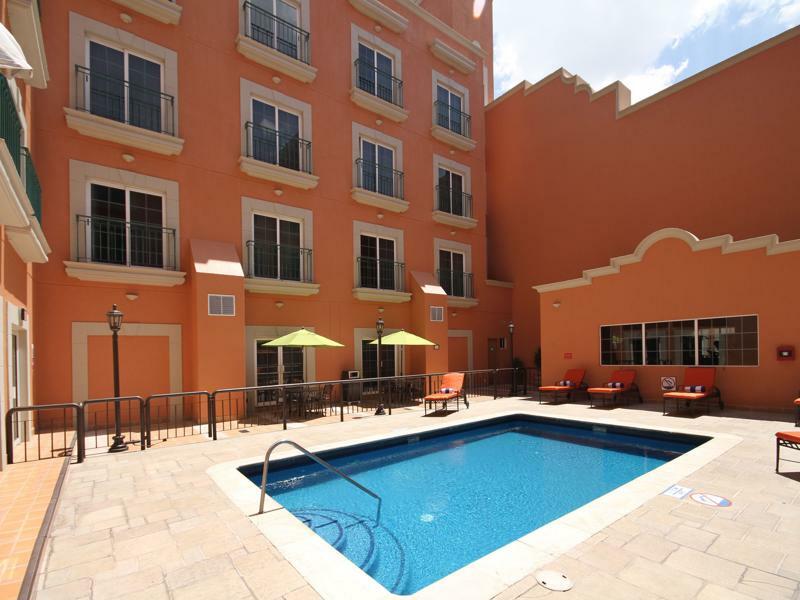 Holiday Inn Express Torreon By Ihg Екстериор снимка